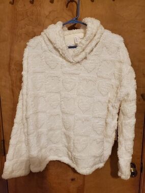 #685 Women's sweatshirt made by JOYSPUN™